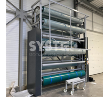 Stockeur rotatif pour rouleaux et bobines