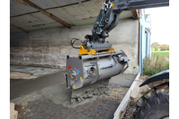 Godet malaxeur à béton à pâles