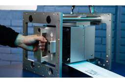 Vx350i, le nouveau codeur transfert thermique grande vitesse de Domino pour ligne de production