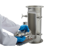 Séparateur magnétique compact pour tuyaux et conduites