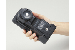 Nouveau luxmètre-spectrophotomètre CL-500A