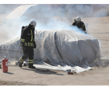 Couverture anti feu pour petites voitures, motos ou palettes avec batteries Lithium  - DIFOPE Ref. COUVAF-B5X6